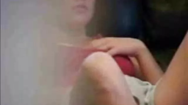 ナザールは、女の子の妹によって導かれている隠されたカメラで魂の中で若い恋人を打つ 無料 無 修正 レズビアン